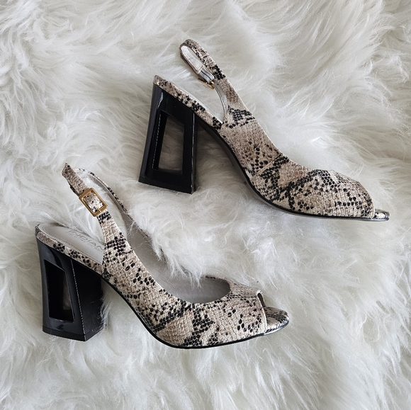 Vintage Snake Skin See Thru High Heels SZ 8 - Picture 2 of 7